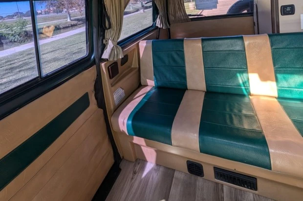 1986 Volkswagen EuroVan - Image 5 of 8