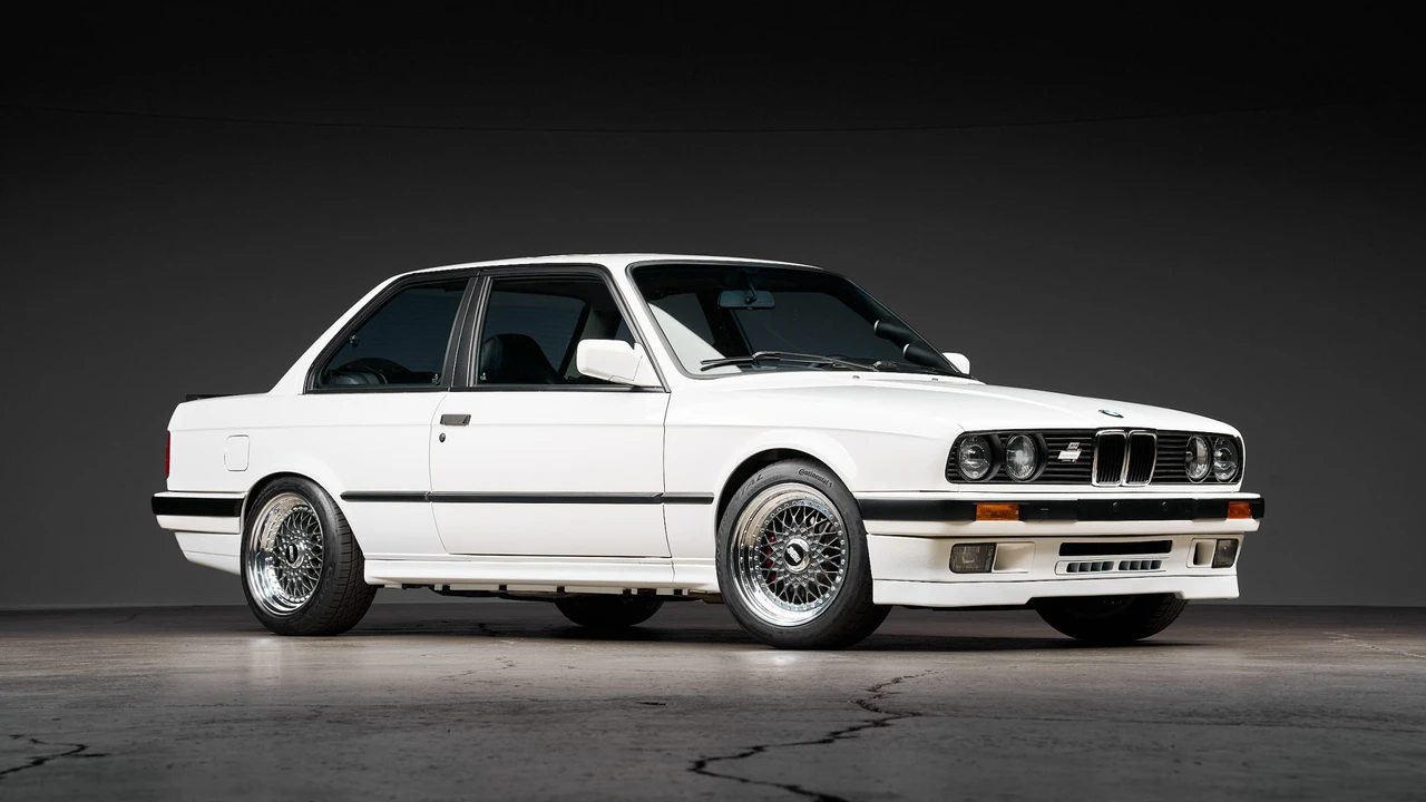 1989 BMW E30 3 Series - Image 11 of 31