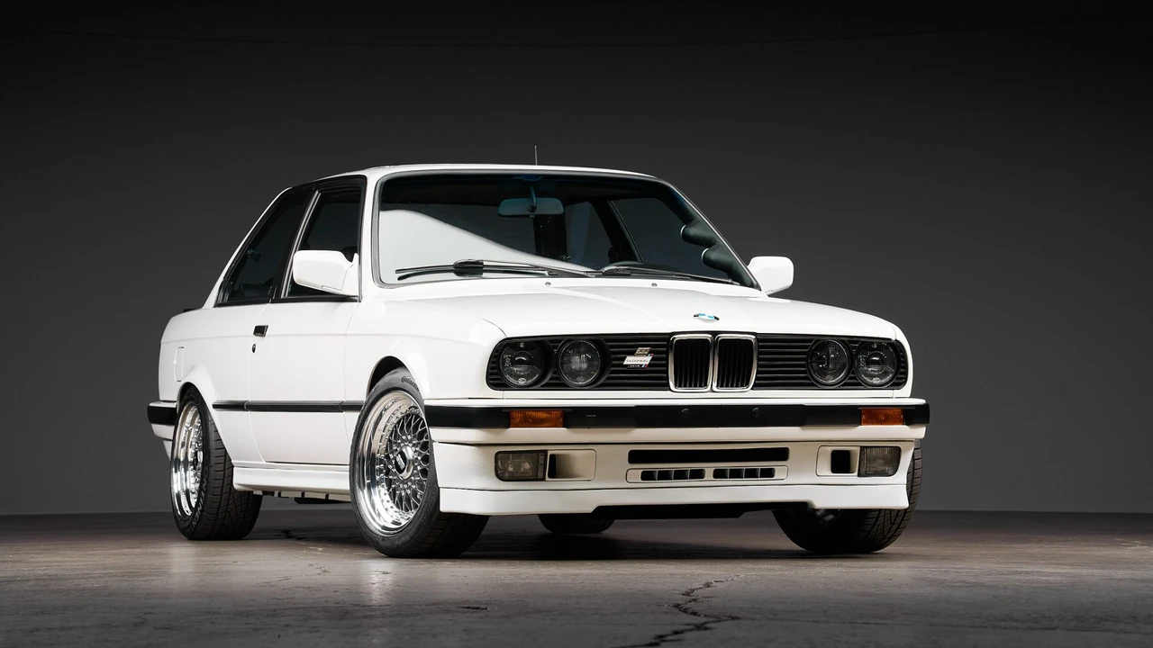 1989 BMW E30 3 Series - Image 12 of 31