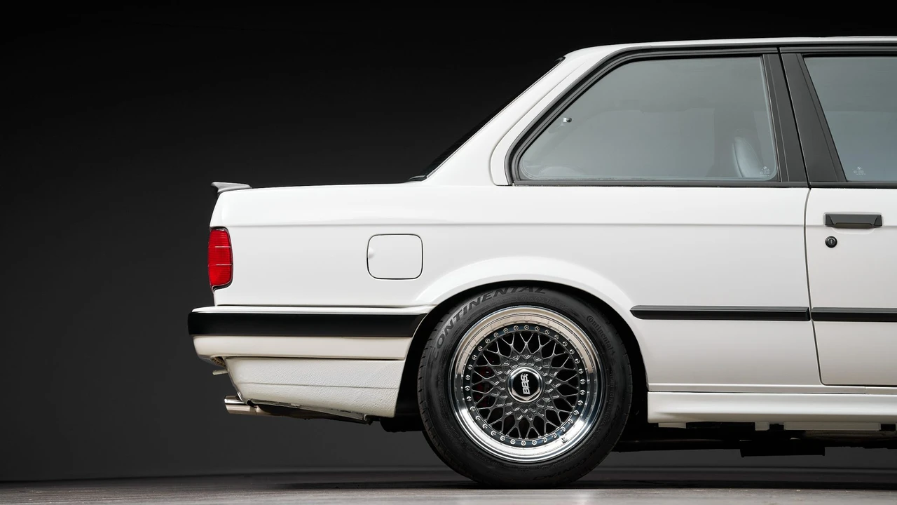 1989 BMW E30 3 Series - Image 24 of 31