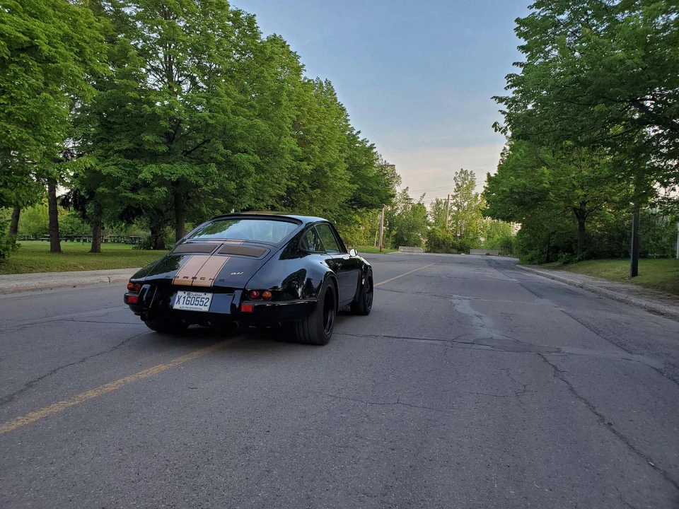 1975 Porsche 911 F-Body LWB - Image 30 of 31