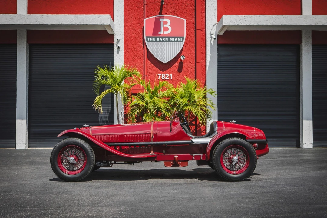 Alfa Romeo 8C - Image 23 of 31