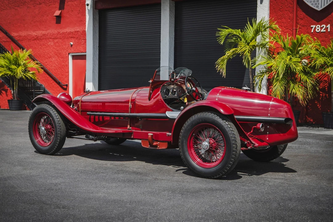 Alfa Romeo 8C - Image 21 of 31