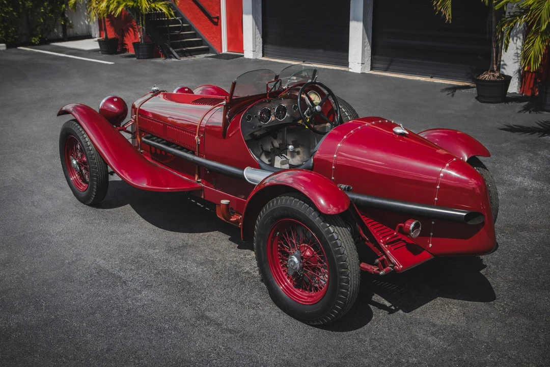 Alfa Romeo 8C - Image 18 of 31