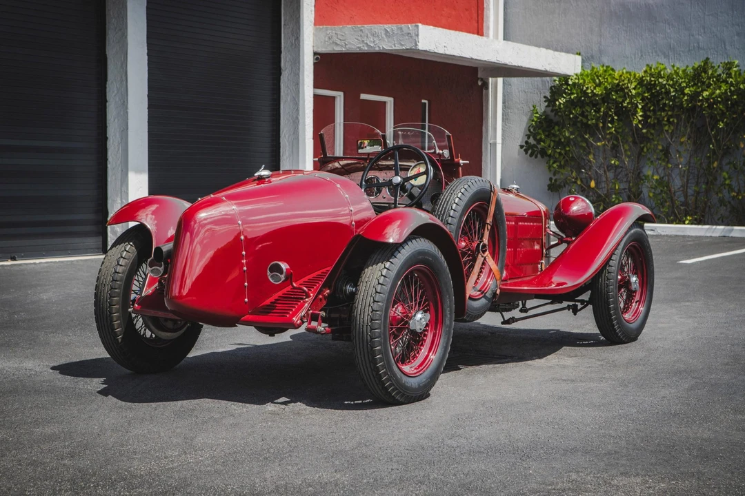 Alfa Romeo 8C - Image 15 of 31