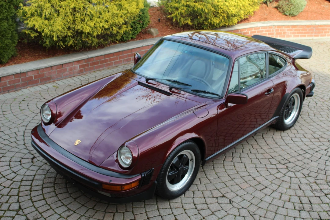 1985 Porsche 911 Carrera 3.2 - Image 4 of 31