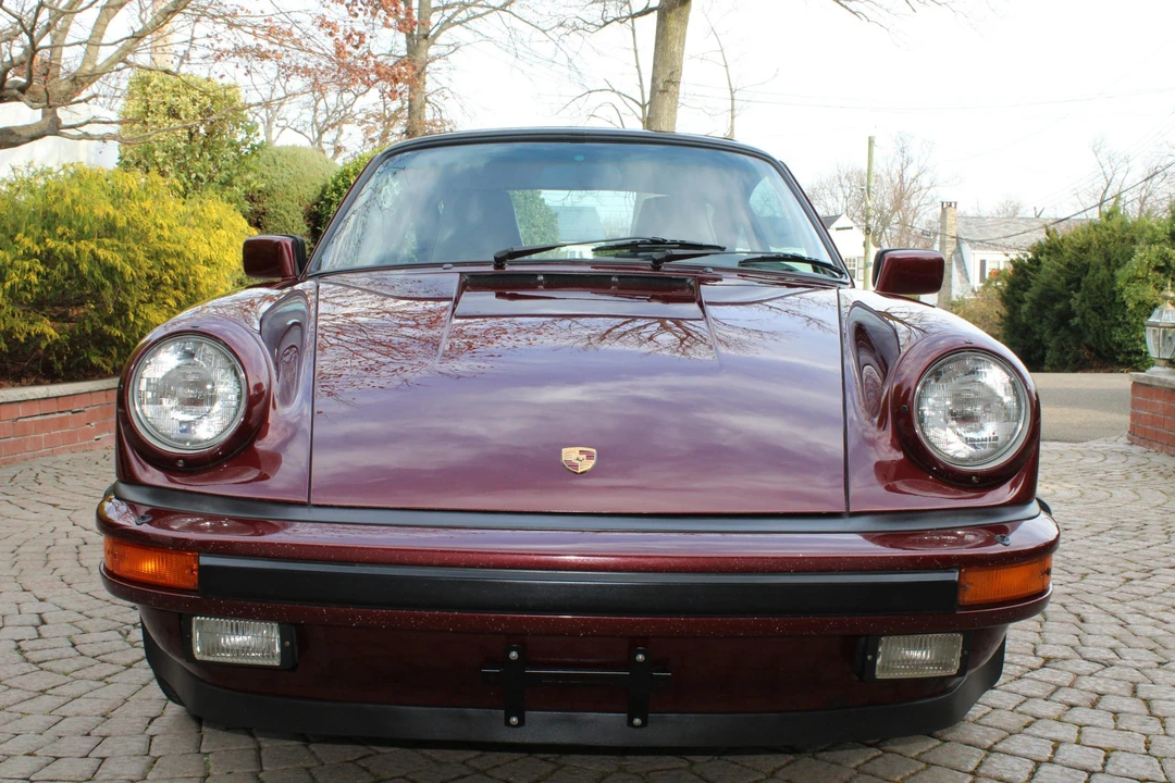 1985 Porsche 911 Carrera 3.2 - Image 5 of 31
