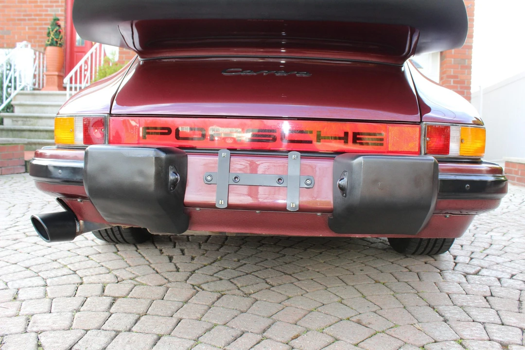 1985 Porsche 911 Carrera 3.2 - Image 29 of 31