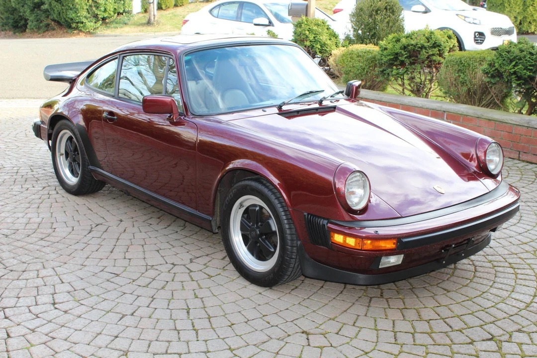 1985 Porsche 911 Carrera 3.2 - Image 7 of 31