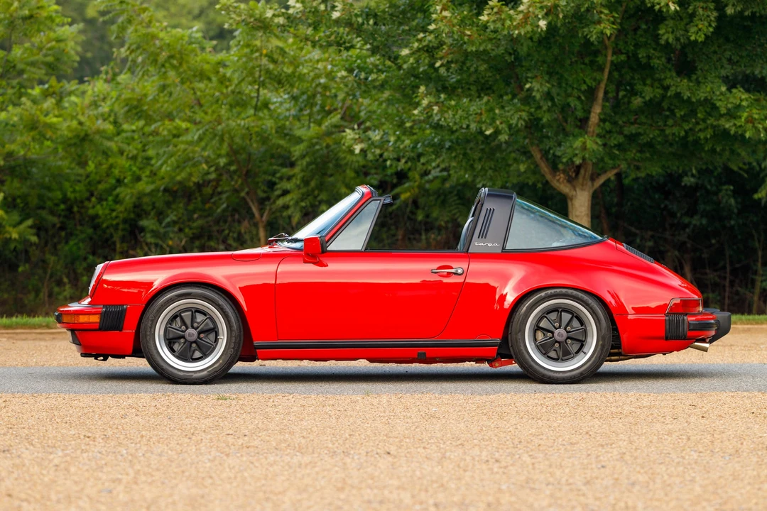 1987 Porsche 911 Carrera 3.2 - Image 11 of 31