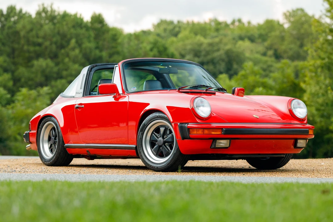 1987 Porsche 911 Carrera 3.2 - Image 2 of 31