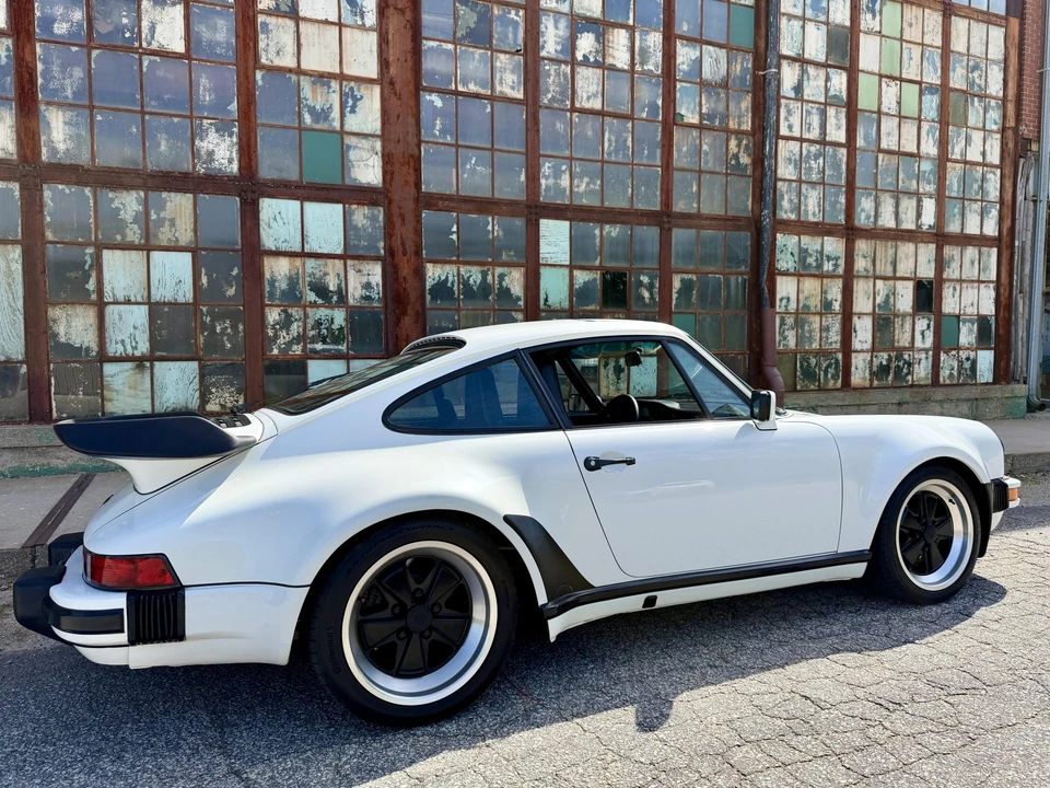 1987 Porsche 930 Turbo - Image 9 of 31