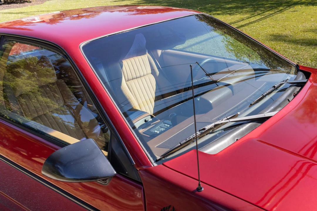 1988 Pontiac Fiero GT - Image 17 of 31