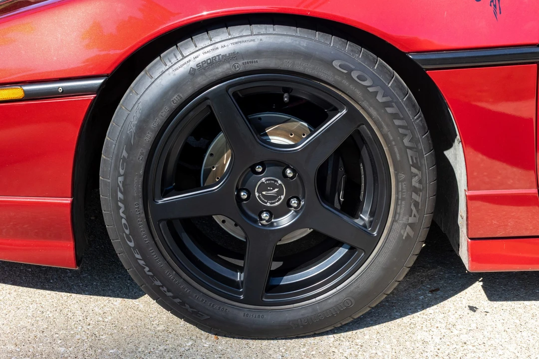 1988 Pontiac Fiero GT - Image 28 of 31