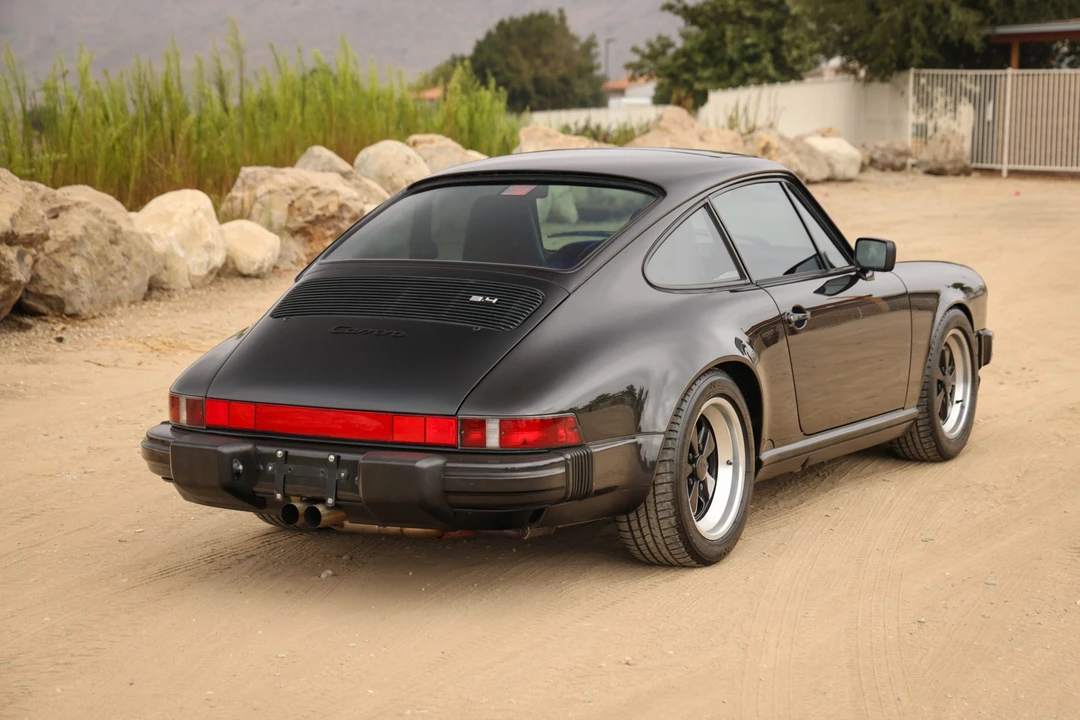 1989 Porsche 911 Carrera 3.2 - Image 12 of 31