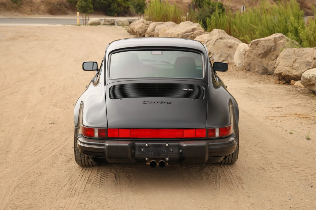1989 Porsche 911 Carrera 3.2 - Image 13 of 31
