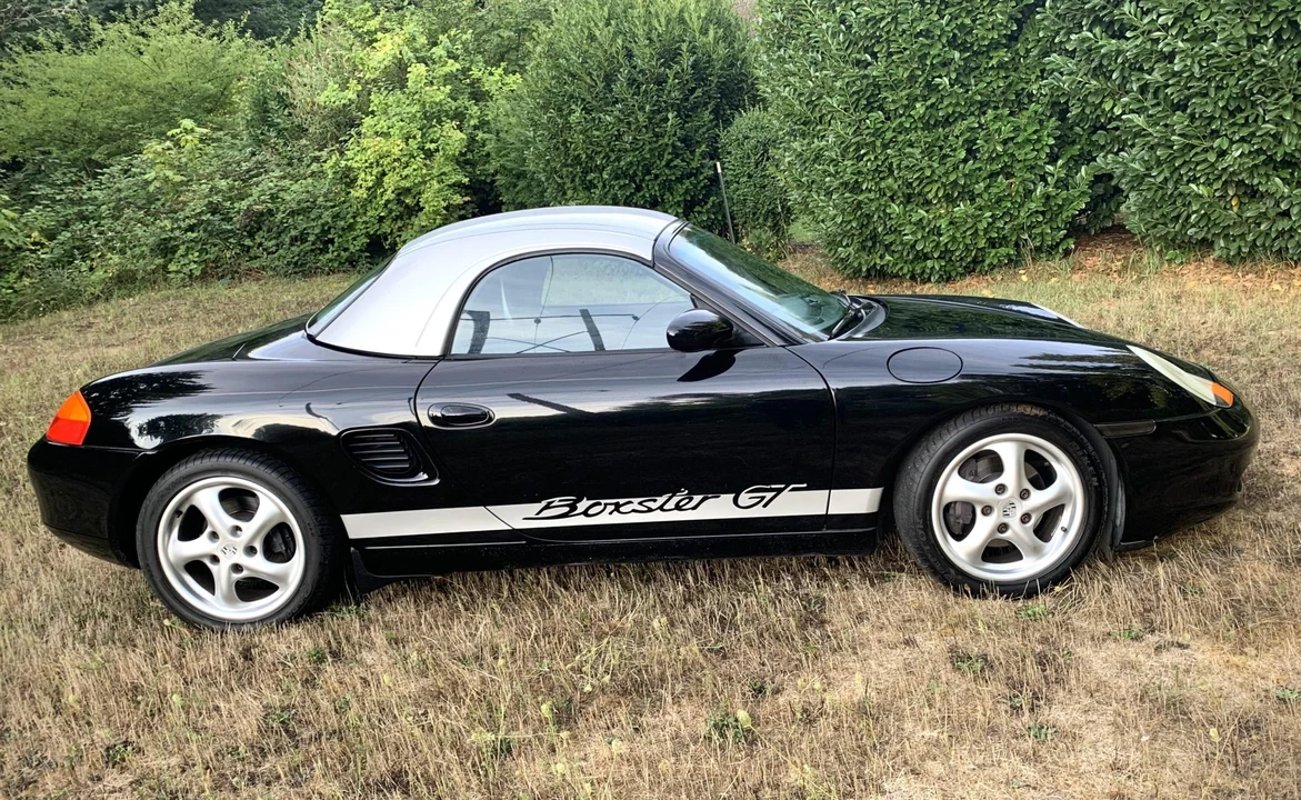 1998 Porsche 986 Boxster - Image 9 of 31