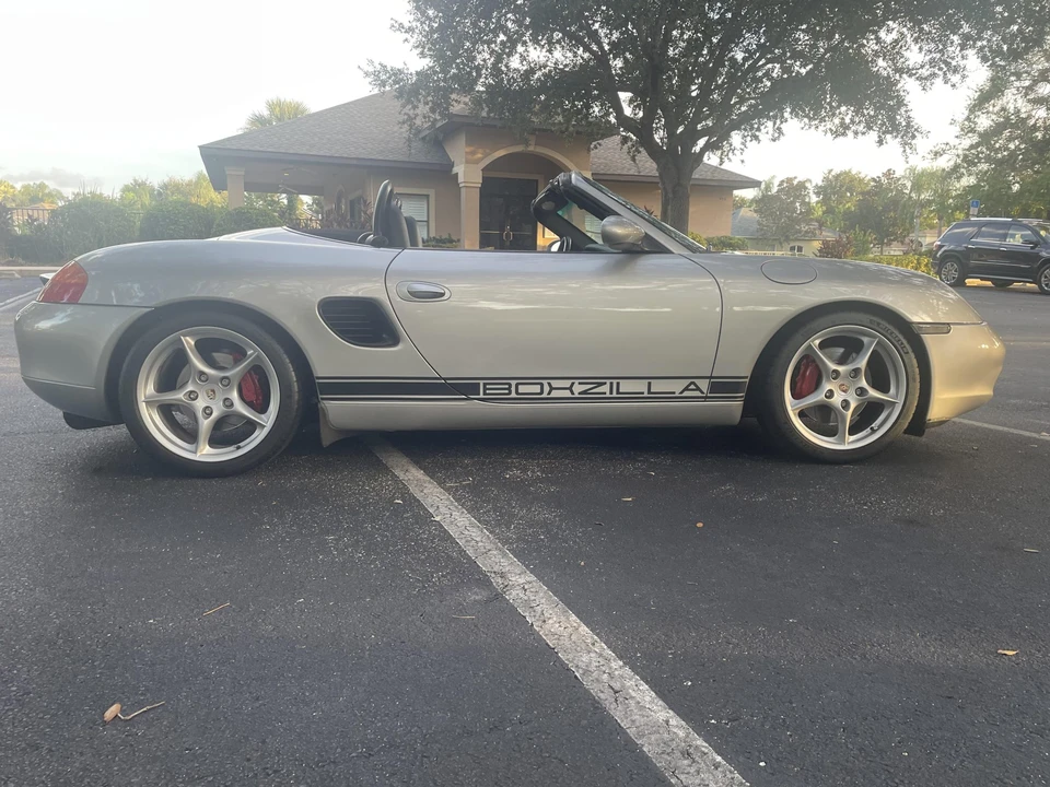 2001 Porsche 986 Boxster S - Image 5 of 31