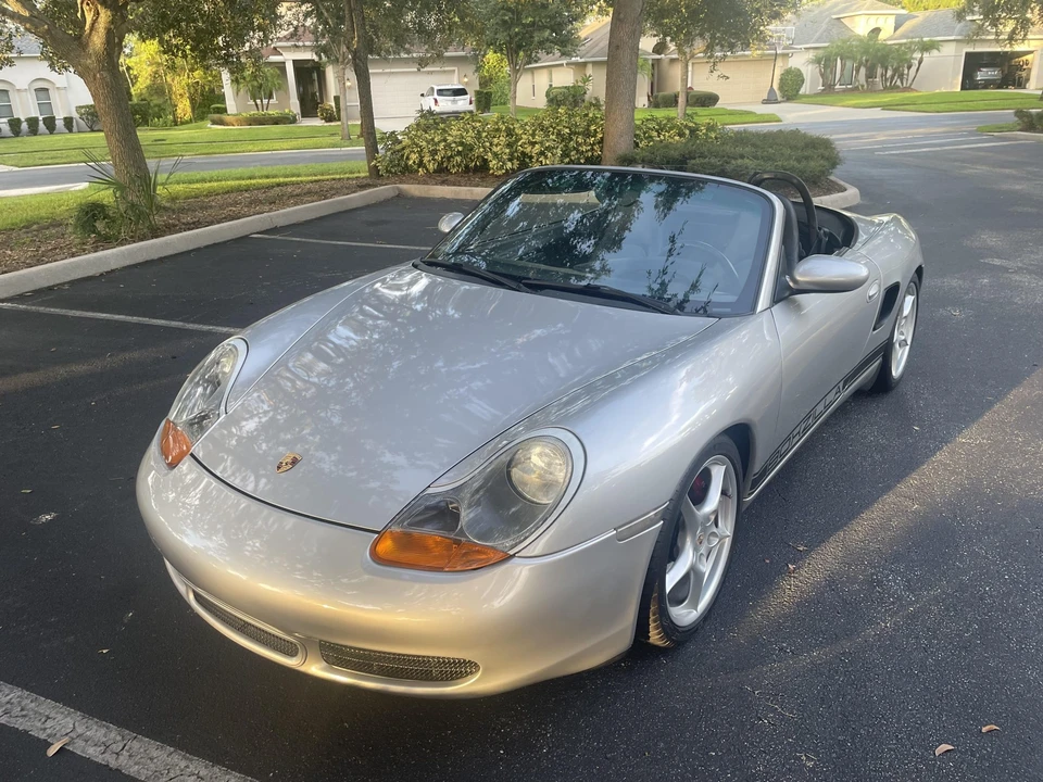 2001 Porsche 986 Boxster S - Image 19 of 31