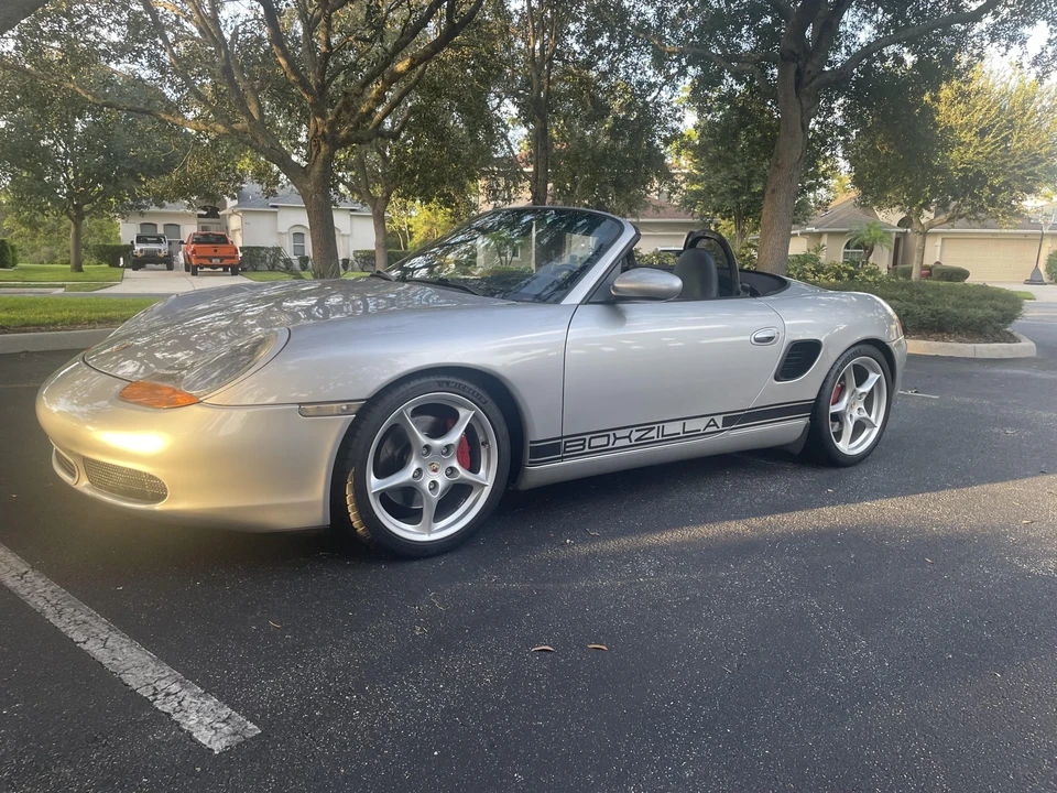 2001 Porsche 986 Boxster S - Image 15 of 31