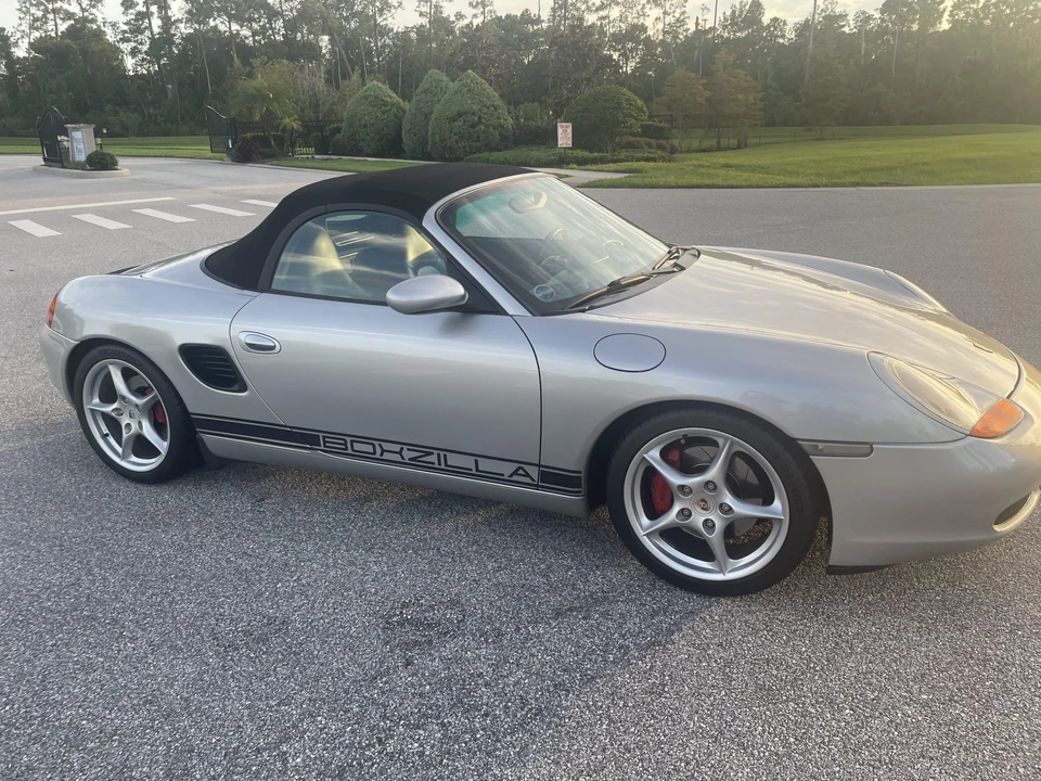 2001 Porsche 986 Boxster S - Image 23 of 31