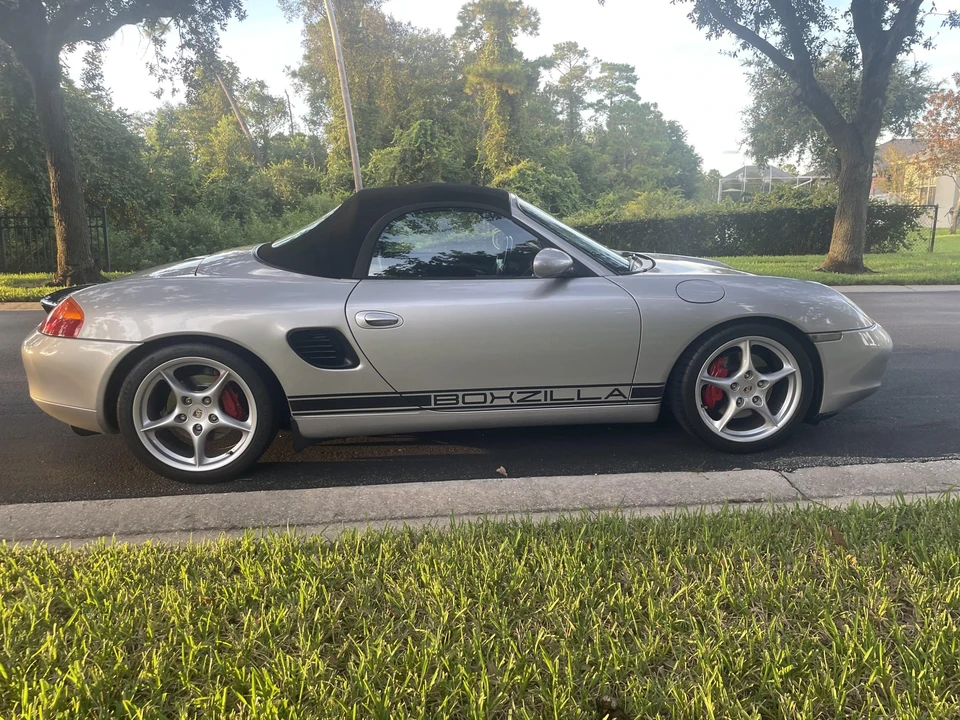 2001 Porsche 986 Boxster S - Image 25 of 31