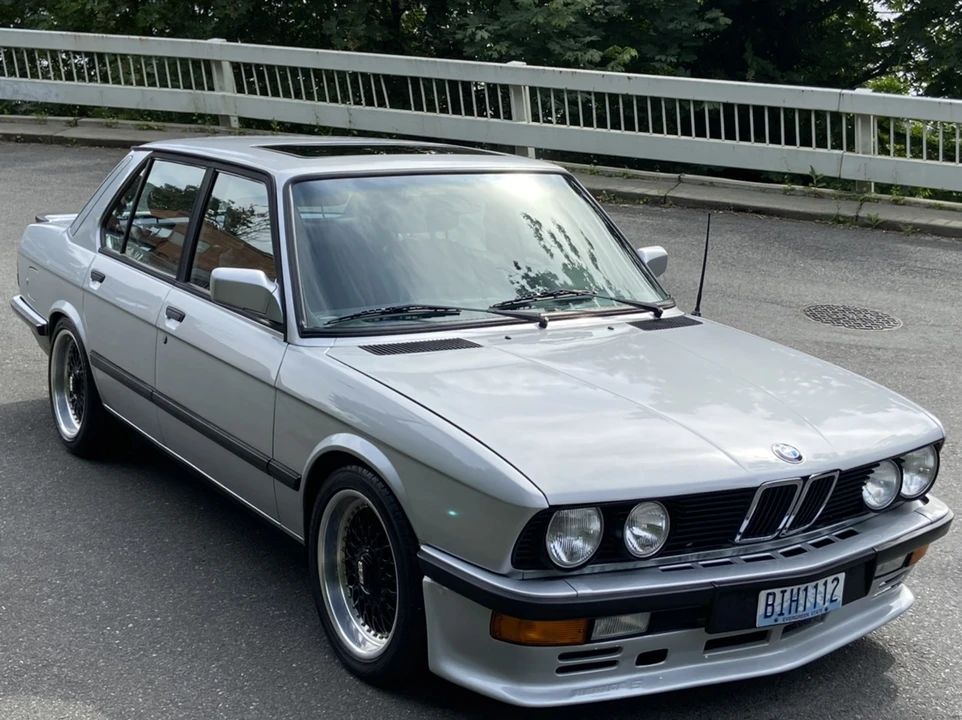 1983 BMW E28 5 Series - Image 18 of 31