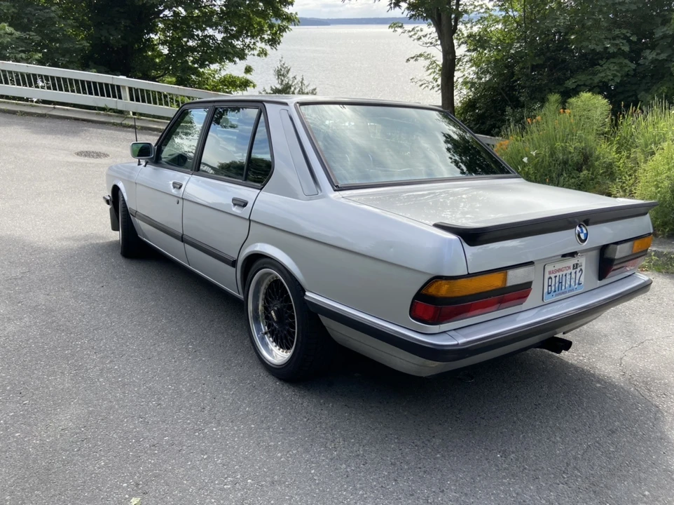1983 BMW E28 5 Series - Image 30 of 31