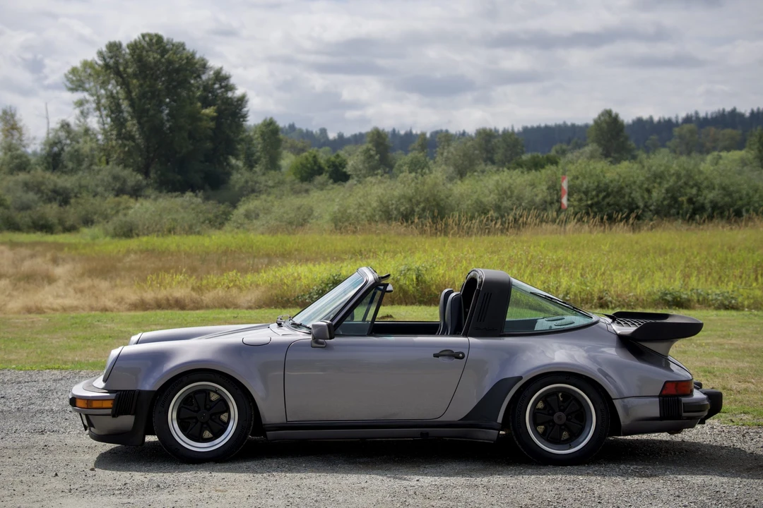 1988 Porsche 911 Carrera 3.2 - Image 18 of 31