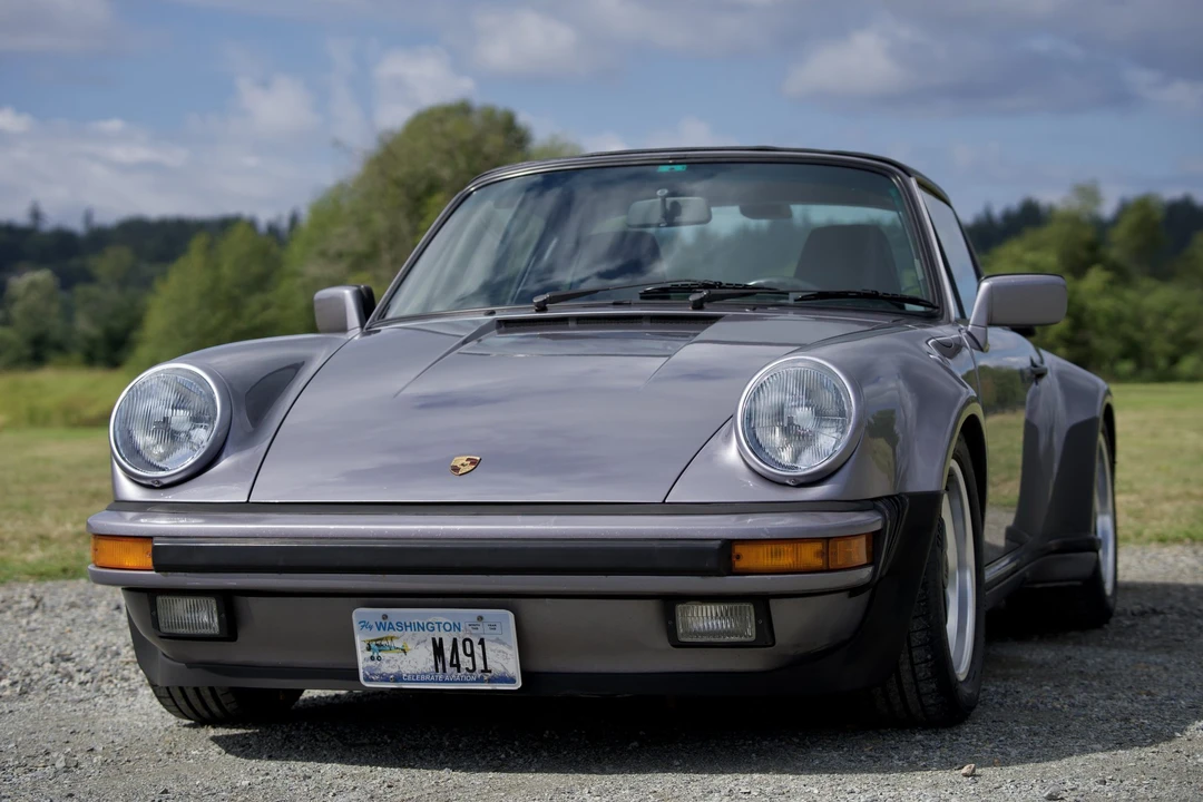 1988 Porsche 911 Carrera 3.2 - Image 3 of 31