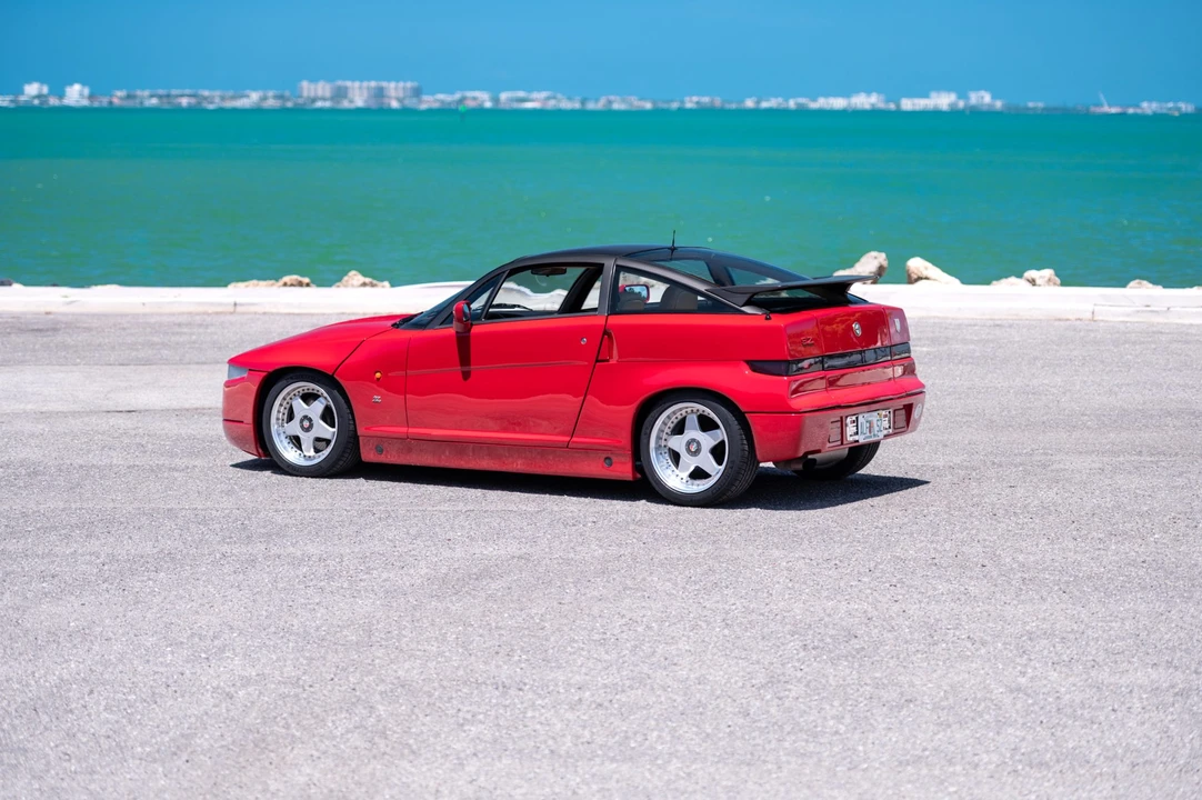 1992 Alfa Romeo RZ - Image 9 of 31