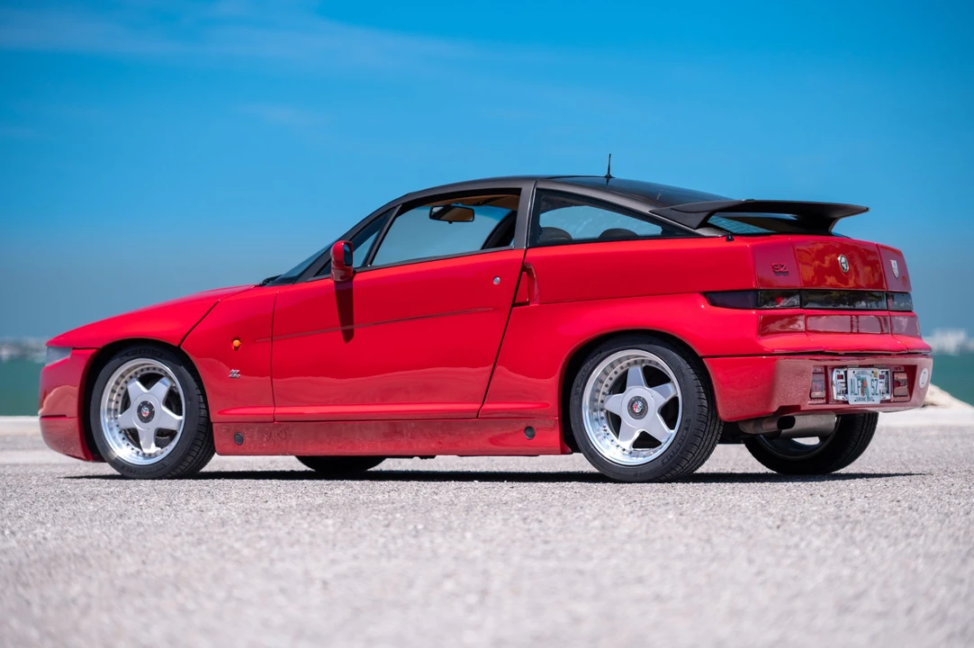 1992 Alfa Romeo RZ - Image 10 of 31