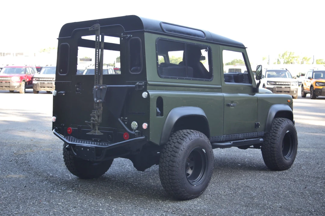 1991 Land Rover Defender 90 - Image 6 of 31