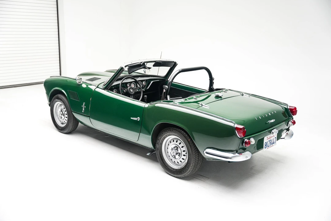 Triumph Spitfire - Image 8 of 31