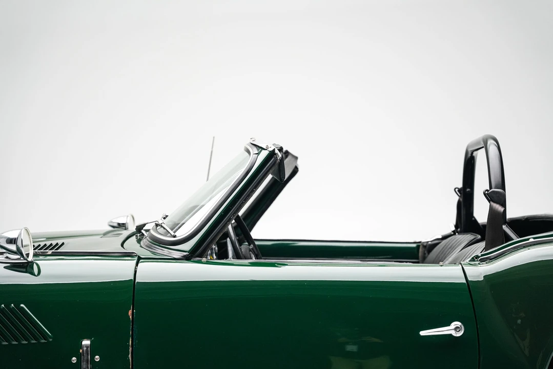 Triumph Spitfire - Image 29 of 31
