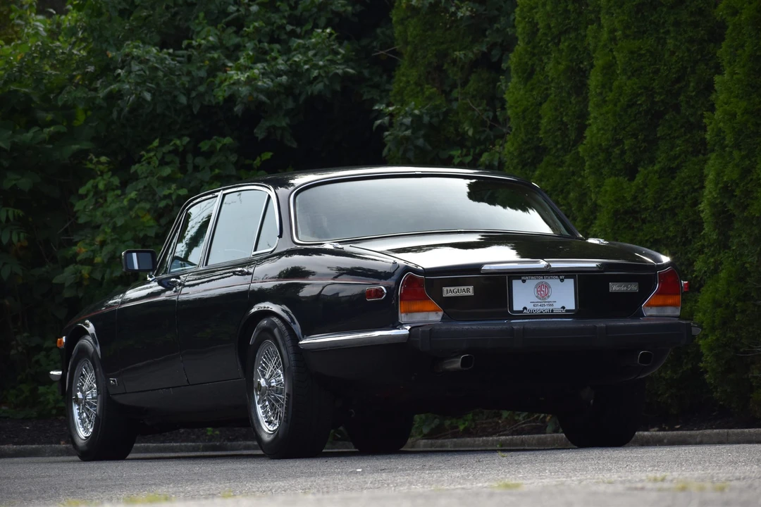 1976 Jaguar XJ Series 2 - Image 25 of 31