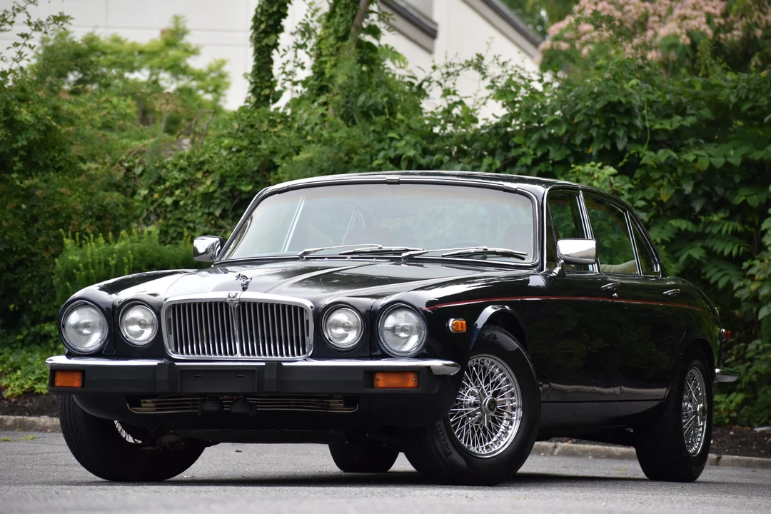 1976 Jaguar XJ Series 2 - Image 3 of 31