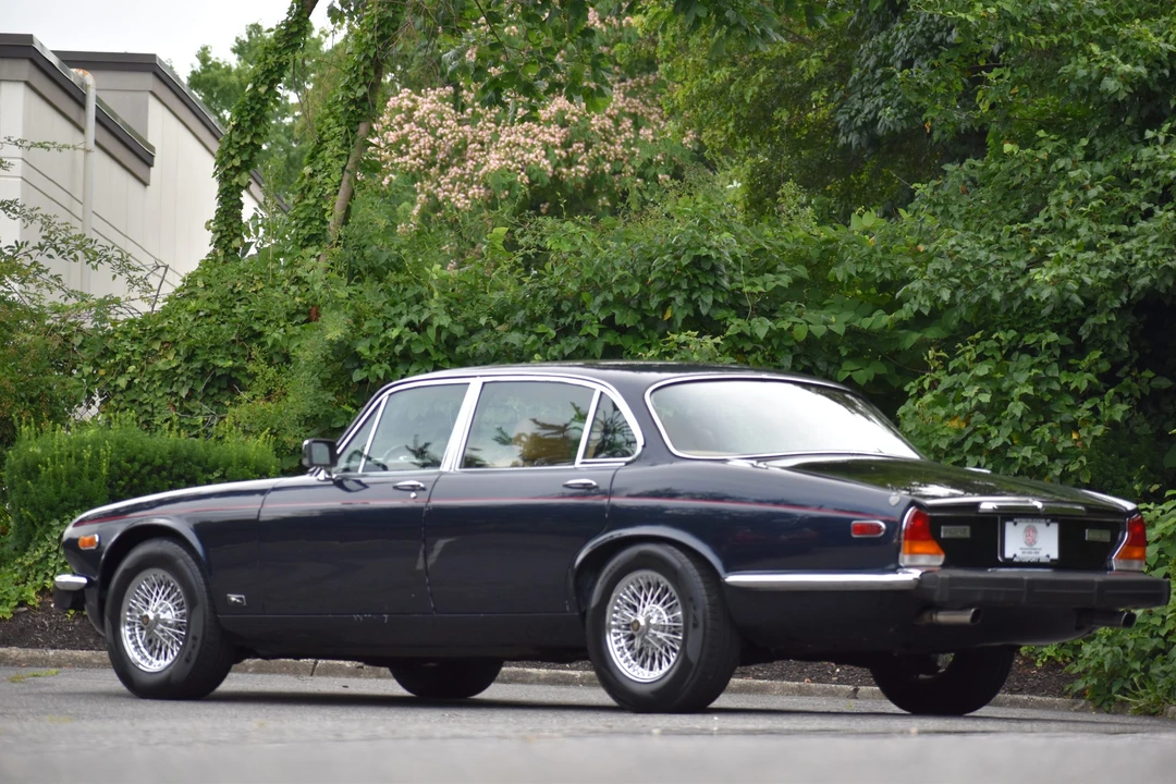 1976 Jaguar XJ Series 2 - Image 19 of 31