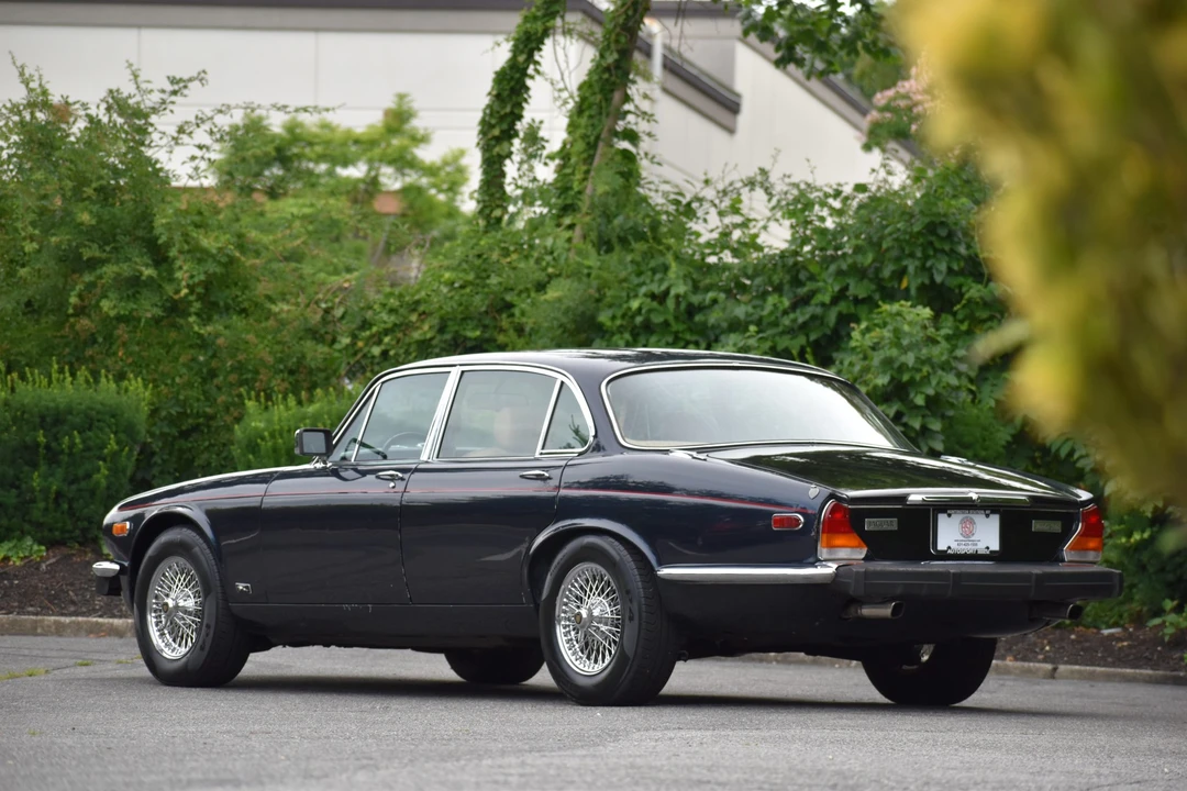 1976 Jaguar XJ Series 2 - Image 21 of 31