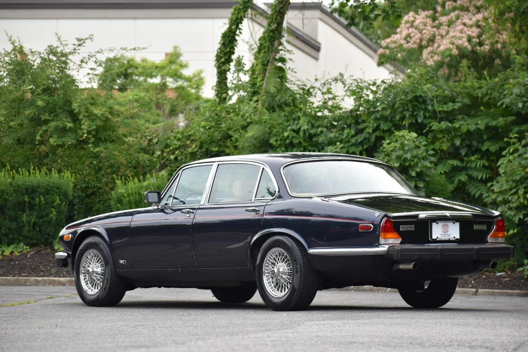 1976 Jaguar XJ Series 2 - Image 22 of 31
