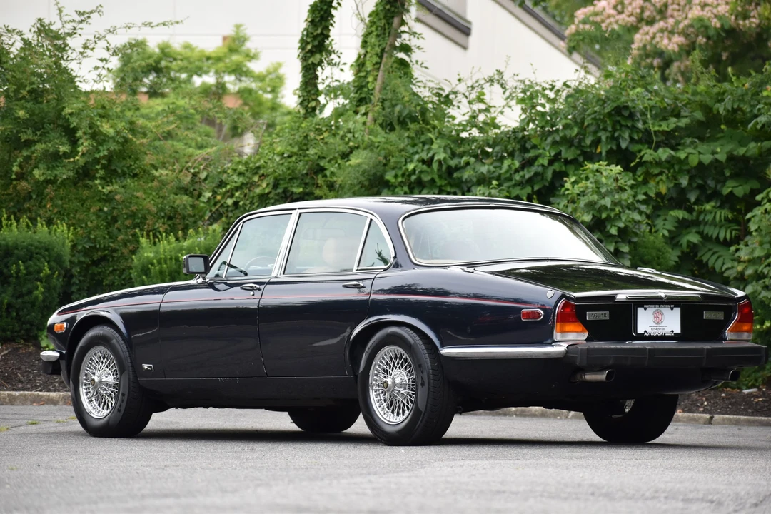 1976 Jaguar XJ Series 2 - Image 23 of 31