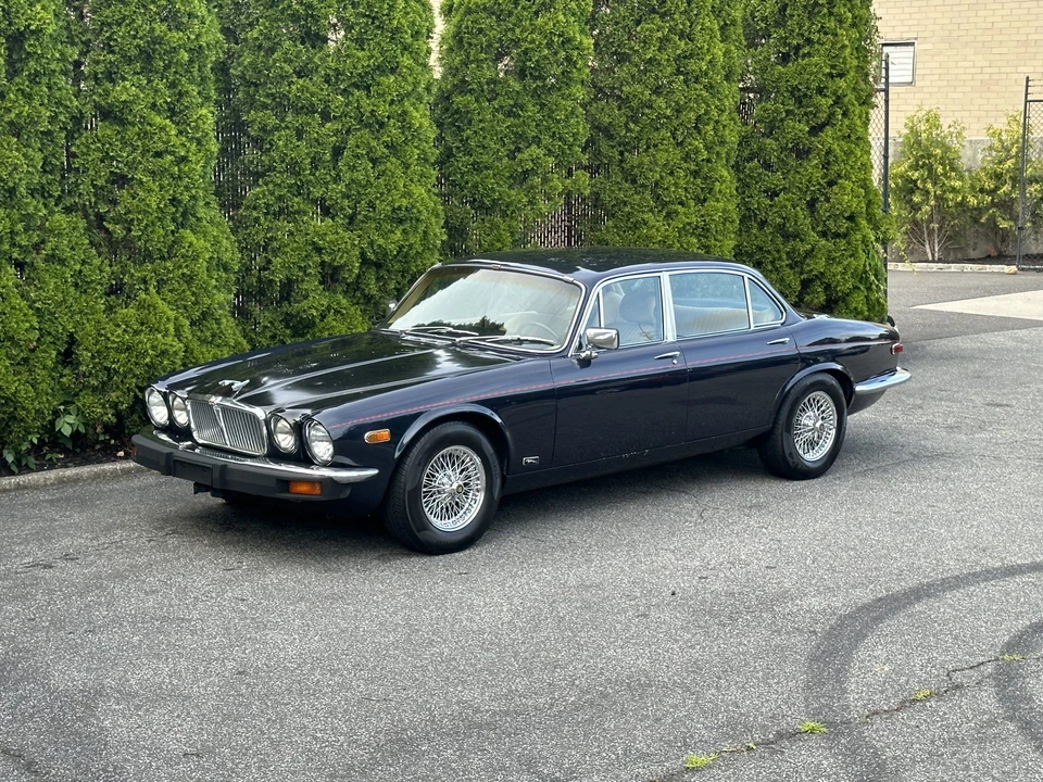 1976 Jaguar XJ Series 2 - Image 8 of 31