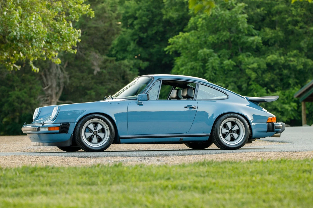 1984 Porsche 911 Carrera 3.2 - Image 6 of 31