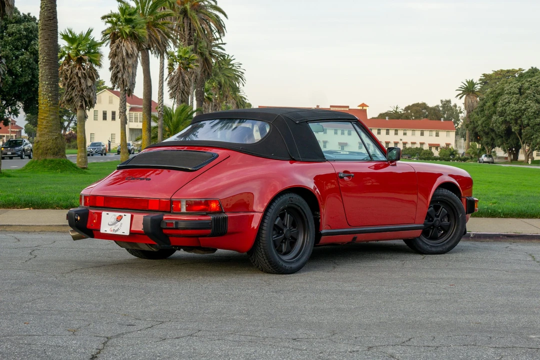 1987 Porsche 911 Carrera 3.2 - Image 10 of 31