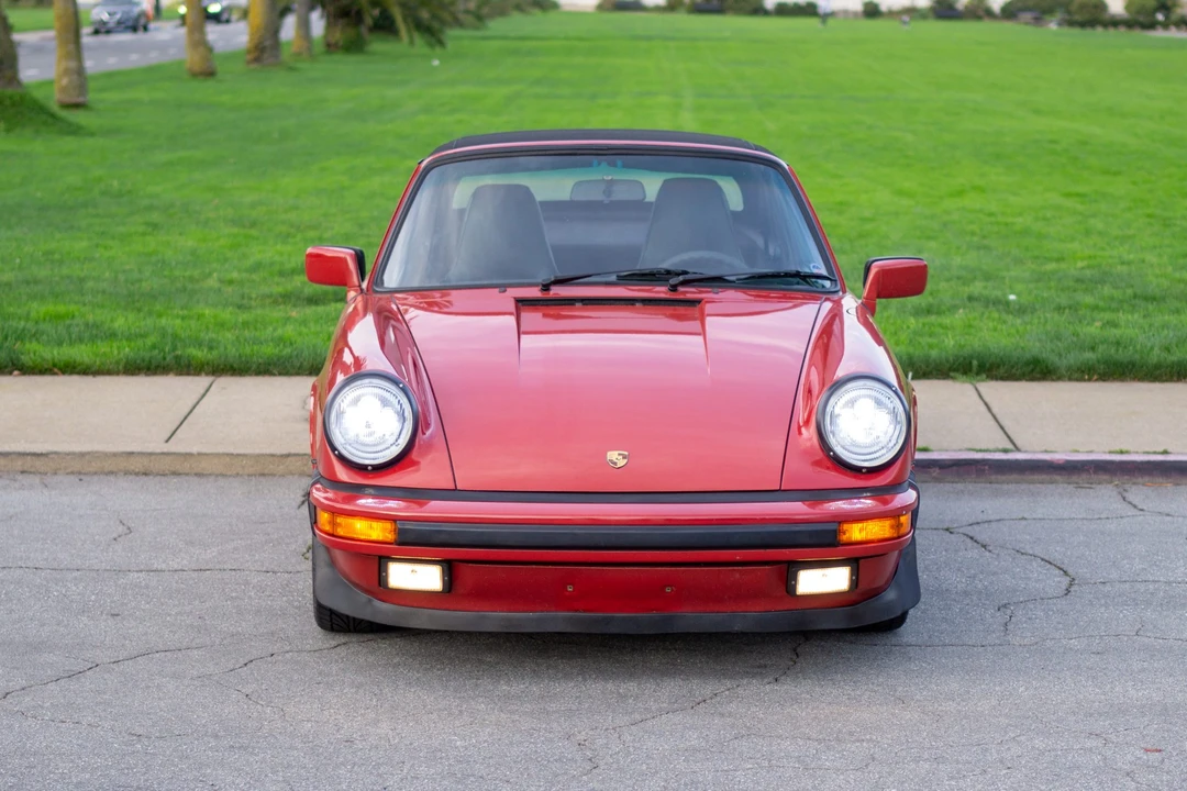 1987 Porsche 911 Carrera 3.2 - Image 2 of 31