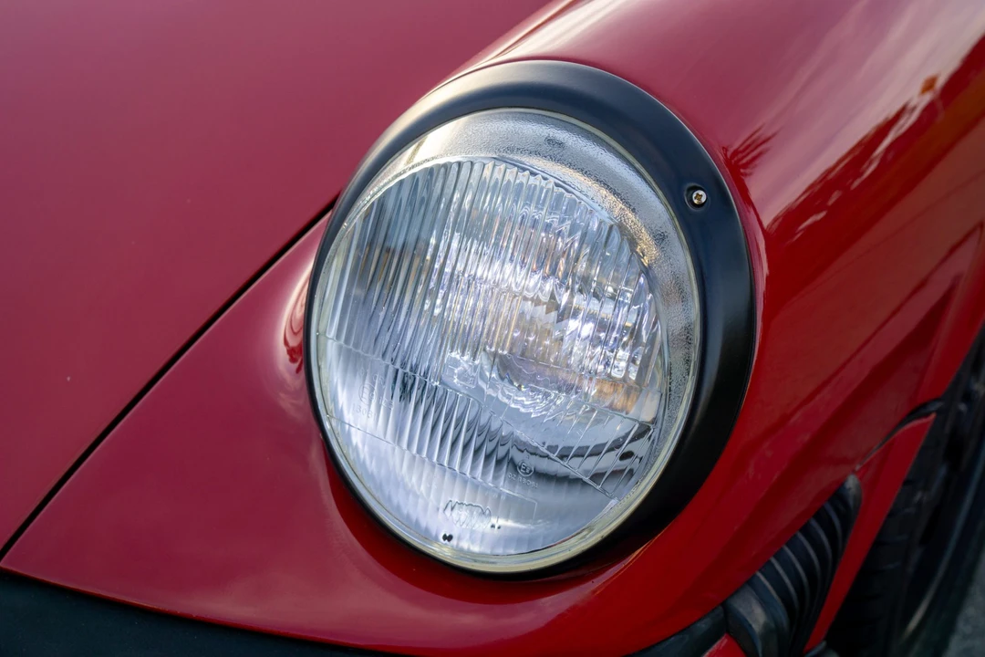 1987 Porsche 911 Carrera 3.2 - Image 18 of 31