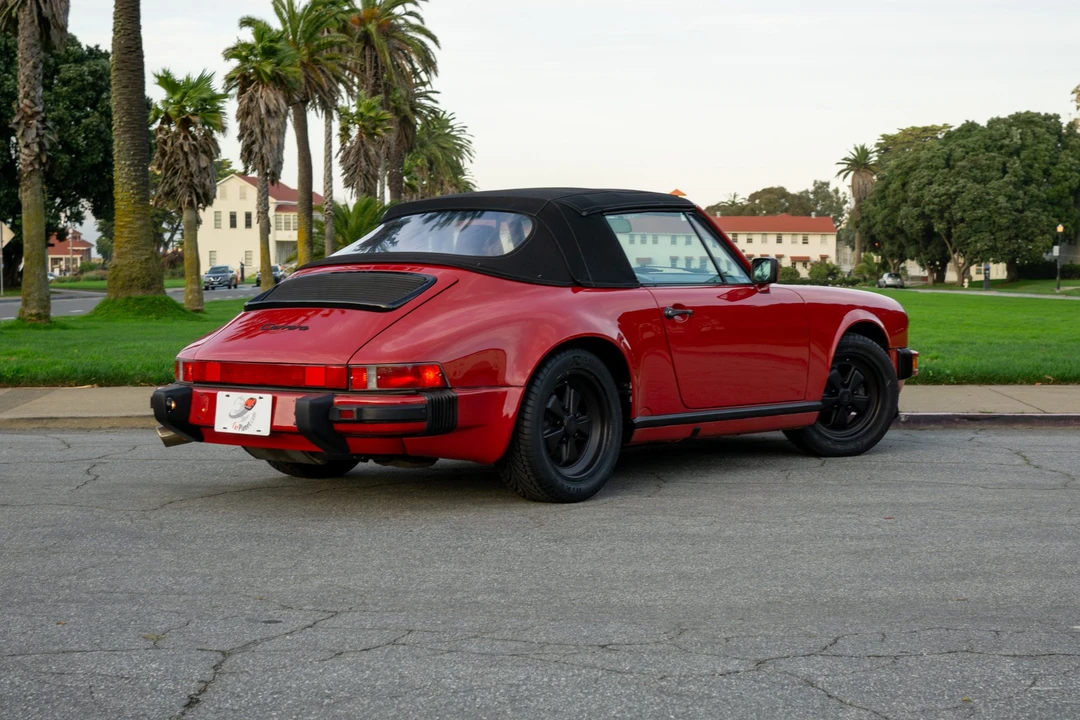 1987 Porsche 911 Carrera 3.2 - Image 16 of 31
