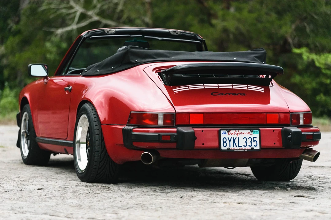 1987 Porsche 911 Carrera 3.2 - Image 14 of 31