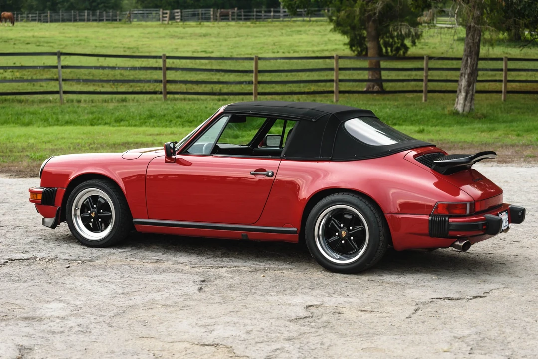 1987 Porsche 911 Carrera 3.2 - Image 25 of 31