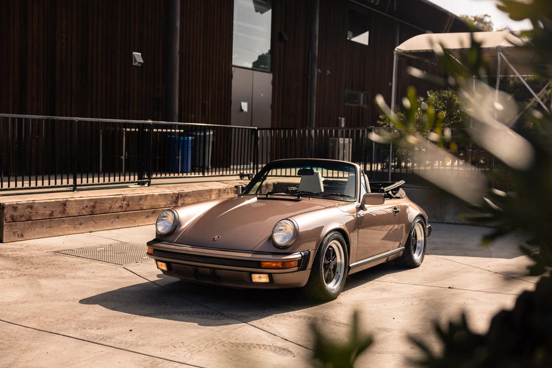 1987 Porsche 911 Carrera 3.2 - Image 28 of 31